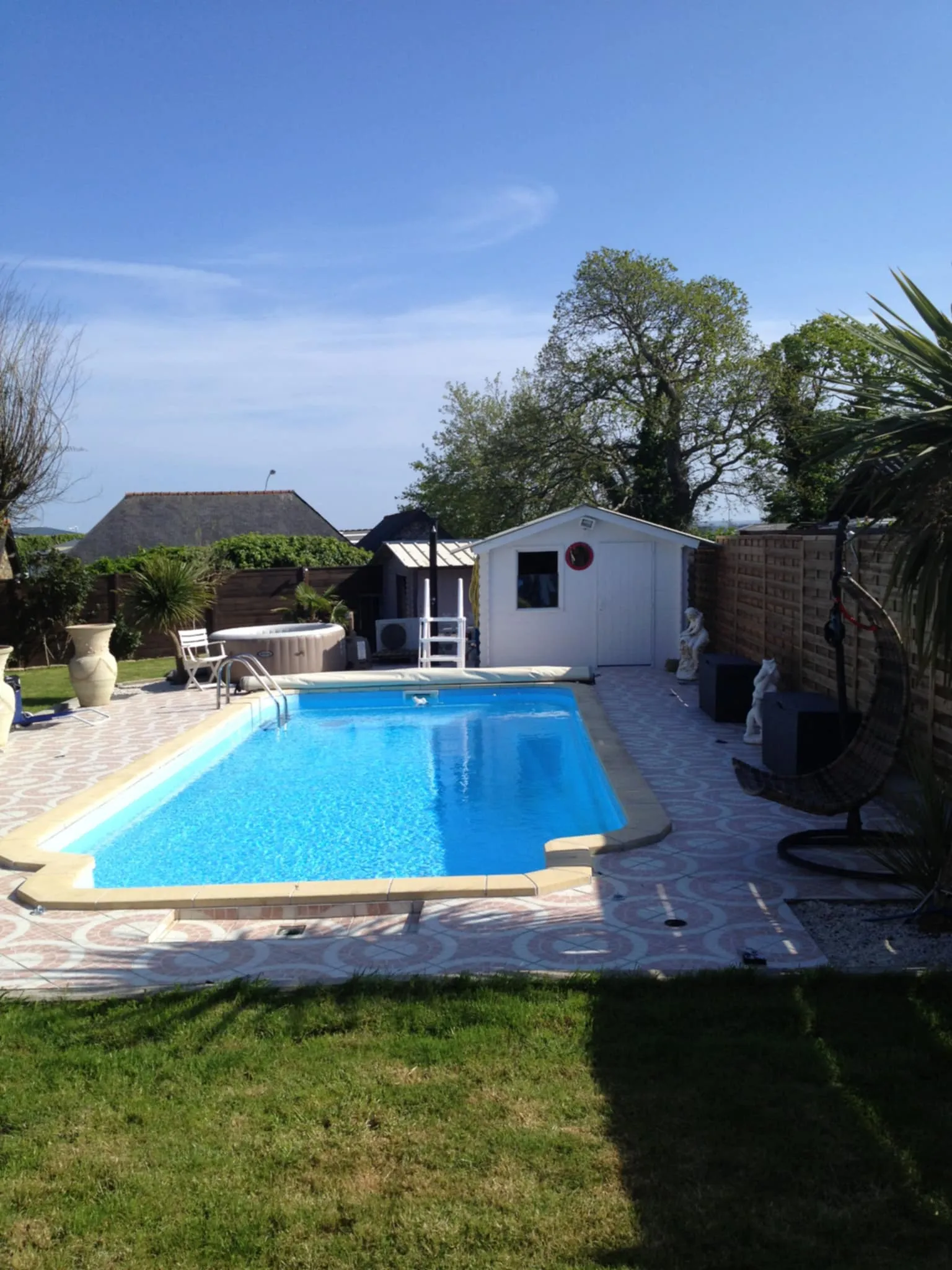 Tour de piscine